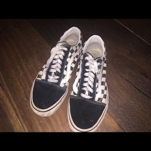 checkered vans